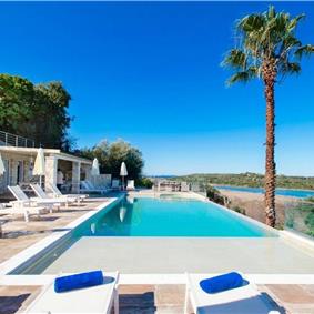 8 Bedroom villa with pool & seaview, near Acharavi, sleeps 16-18